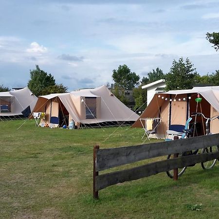 Ameland Tentenverhuur Atv Ballum Eksteriør bilde